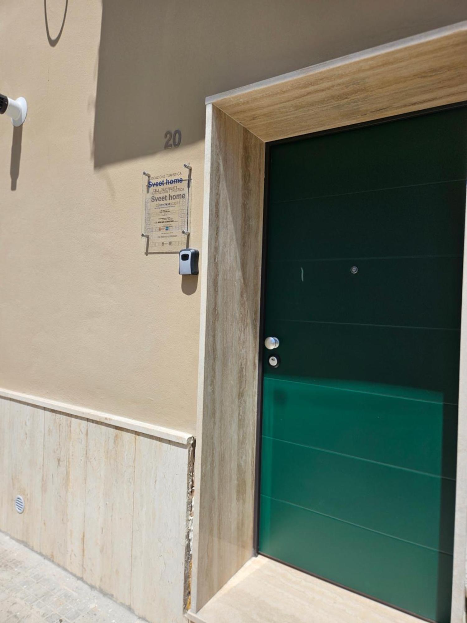 Sweet Home Brindisi Exterior photo