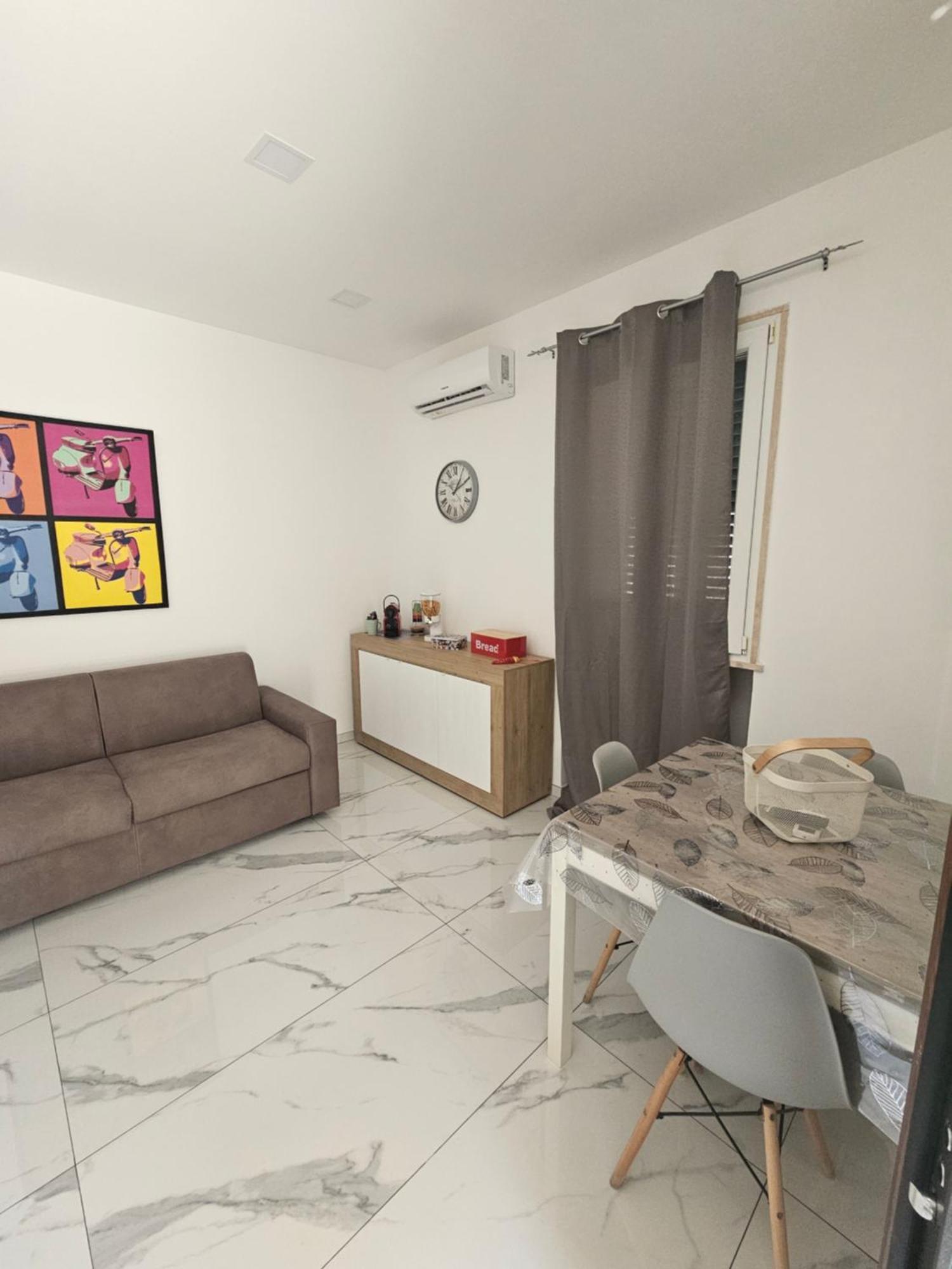 Sweet Home Brindisi Exterior photo